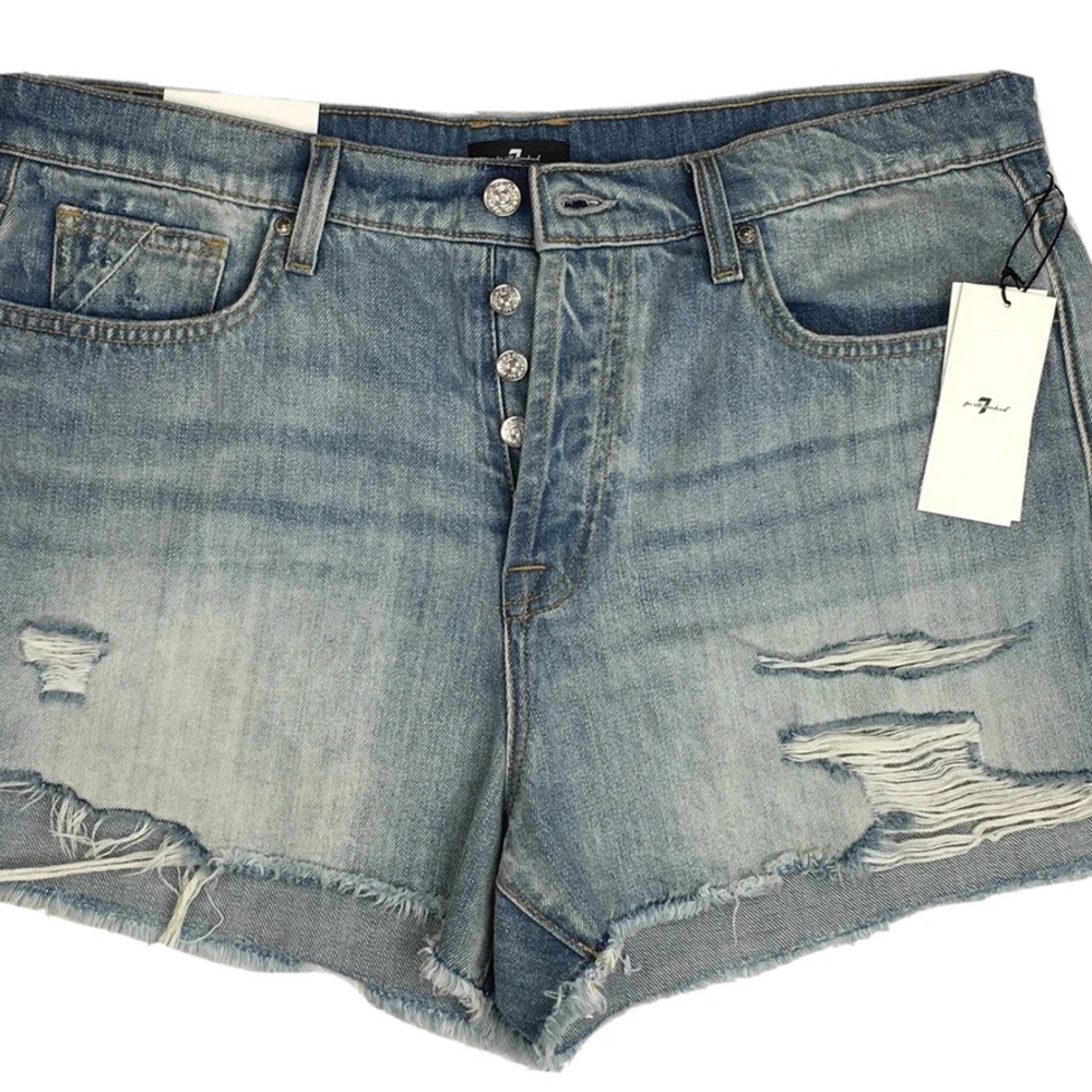 Stylish Blue Denim Women Shorts